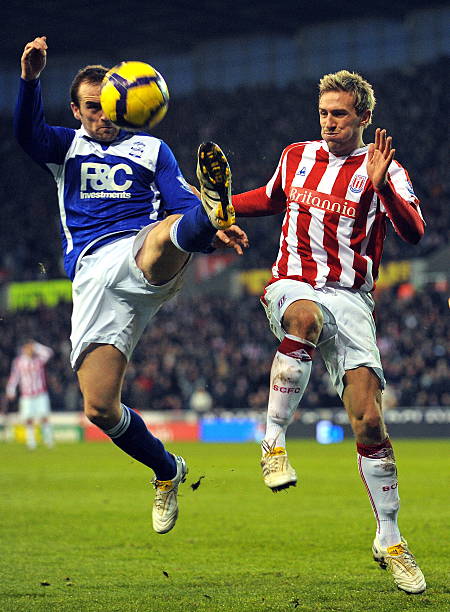 的点球引发 的点球引发